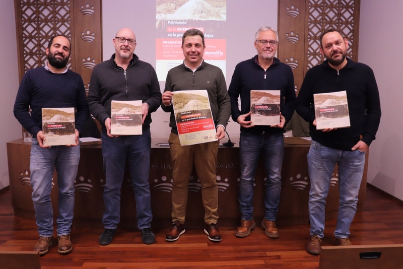 Un libro ahonda en el patrimonio bélico de la Guerra Civil en la provincia de Badajoz