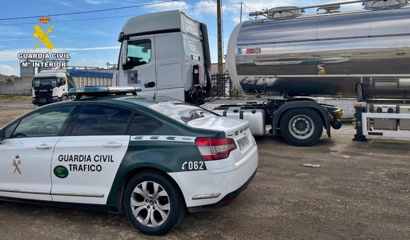 Investigado un camionero por superar siete veces la tasa de alcohol y dar positivo en drogas en Santa Amalia