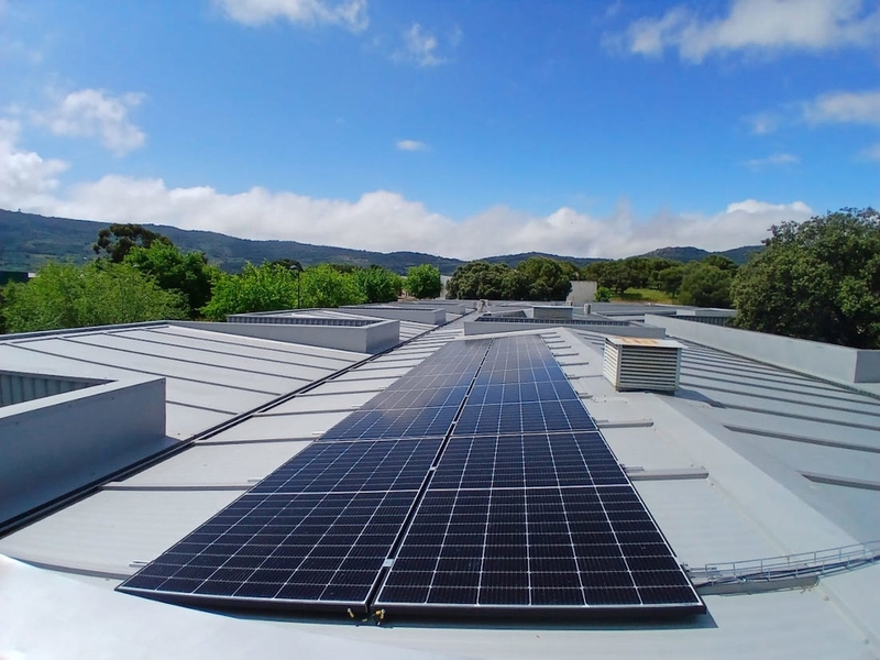 La Diputación instala sistemas fotovoltaicos para autoconsumo en seis edificios provinciales