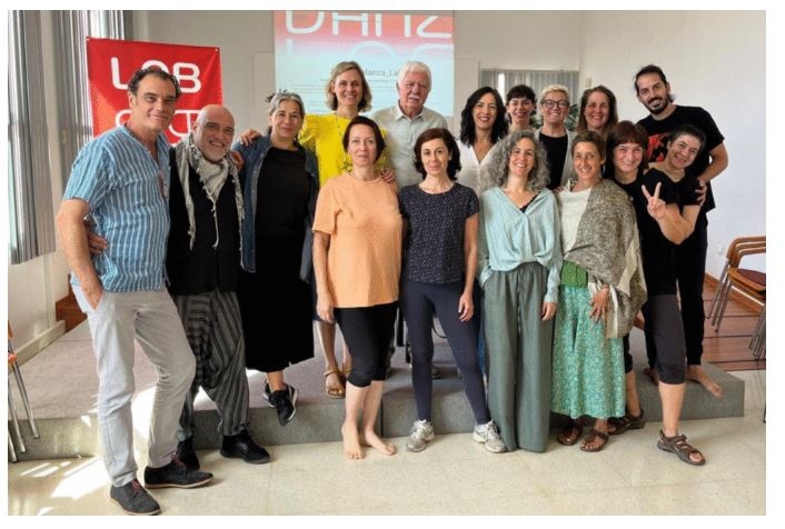 Diputación de Cáceres y AUPEX impulsa la formación de personas facilitadoras en danza comunitaria a través del proyecto AcercaDanza Lab