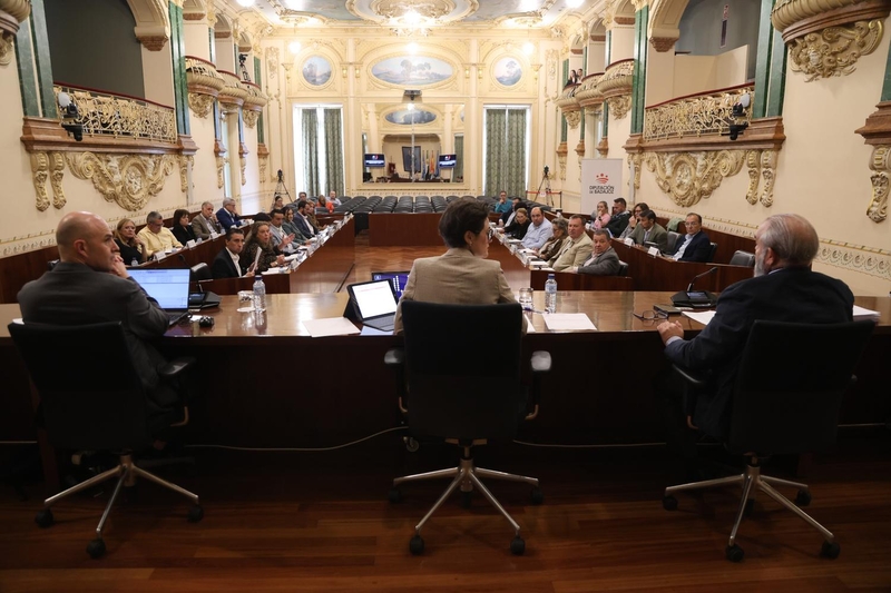 La Diputación de Badajoz recibe más de 12,2 millones de euros adicionales de fondos europeos por la buena ejecución de sus proyectos