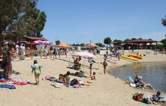Fallece un joven de 21 años ahogado en el lago de Proserpina de Mérida