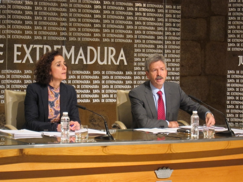 Extremadura subvenciona el 40% de instalaciones fotovoltaicas para autoconsumo para contrarrestar el ''impuesto al sol''