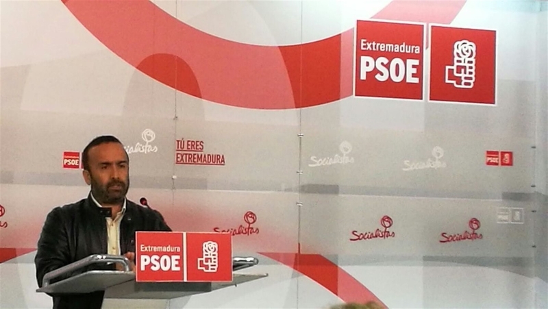 El PSOE apela a la unidad de todas las fuerzas políticas extremeñas para afrontar el problema gravísimo del paro