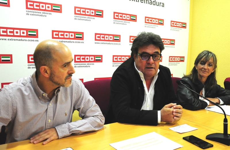CCOO Extremadura cree que suprimir los deberes abriría la ''brecha de clase'' entre alumnos con más y menos recursos