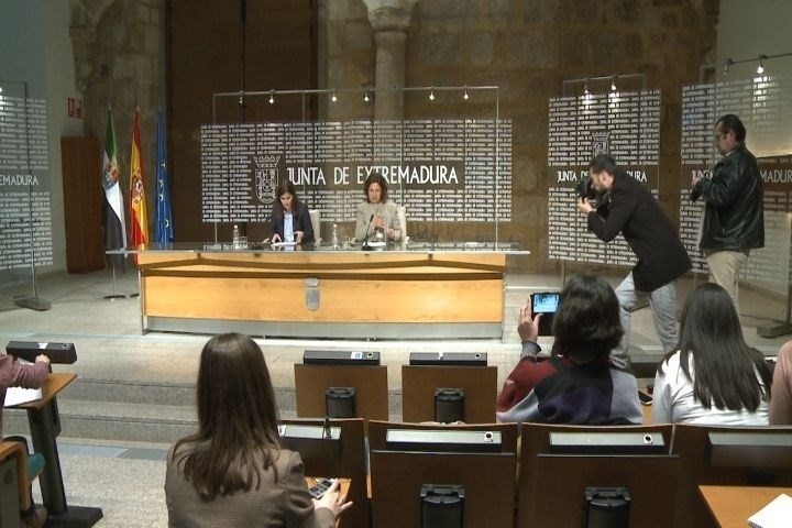 Extremadura considera insuficiente el borrador con los acuerdos para abordar la oferta de empleo público