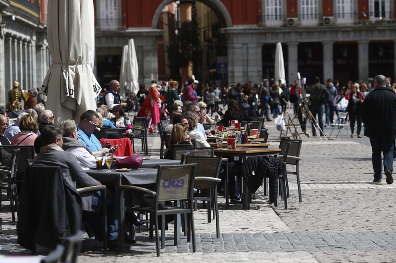 La facturación del sector servicios crece en Extremadura en febrero un 5,3%
