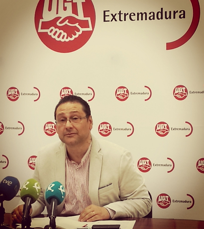 UGT recalca que Extremadura debe pedir al Estado un plan de empleo y mejora del tren al margen de interés político