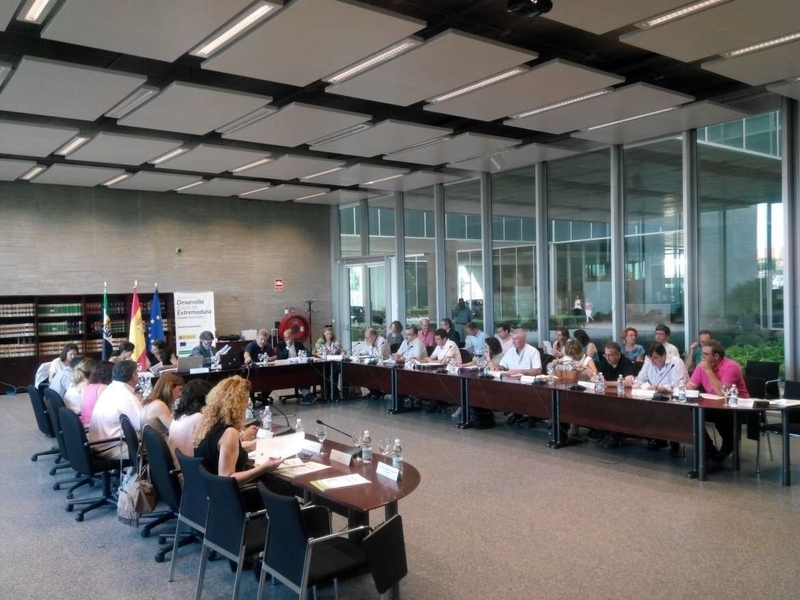 La Junta reúne al Comité de Seguimiento del Programa de Desarrollo Rural de Extremadura Feader