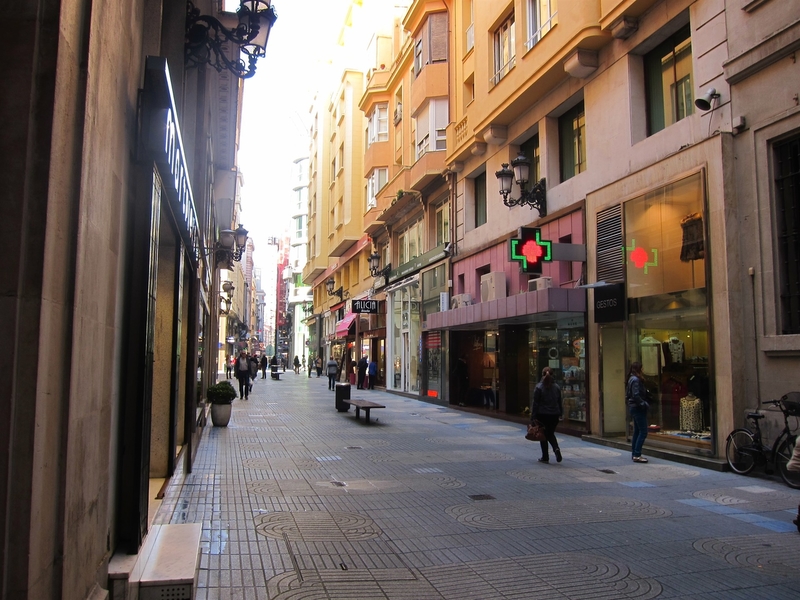 Las ventas del comercio minorista suben un 2,1% en junio en Extremadura, por debajo de la media nacional