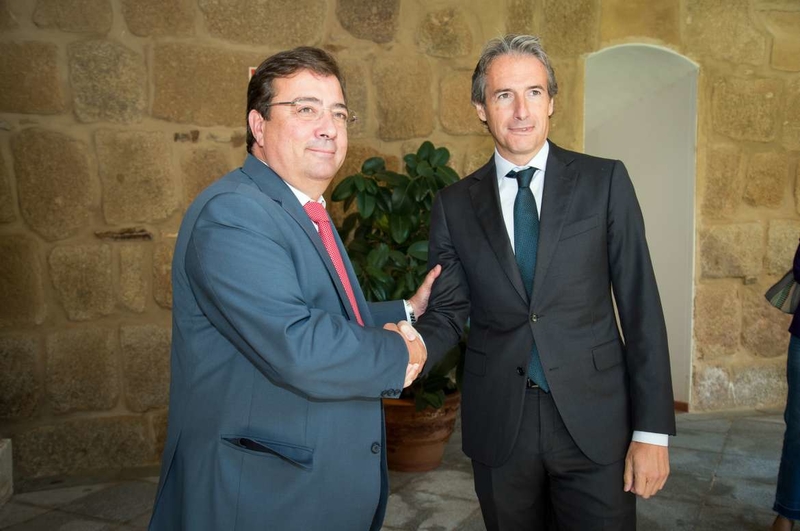 Fernández Vara agradece la visita del ministro de Fomento y mantiene las reivindicaciones para mejorar el tren en Extremadura