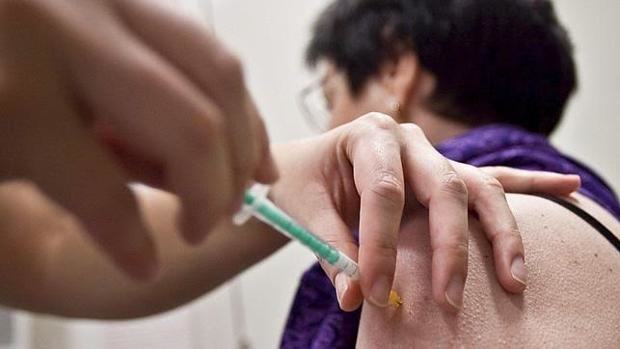 El 55% de los mayores extremeños de 65 años se vacunaron de la gripe el año pasado