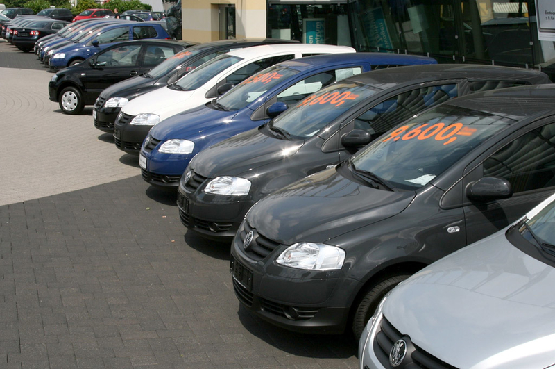 Las ventas de coches usados suben un 5,2% en noviembre en Extremadura, hasta las 4.294 unidades