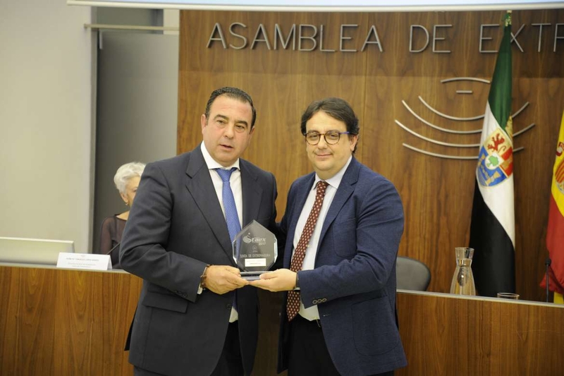 Vergeles declara que los premios OTAEX reconocen las buenas prácticas en accesibilidad con las que está comprometida la Junta de Extremadura