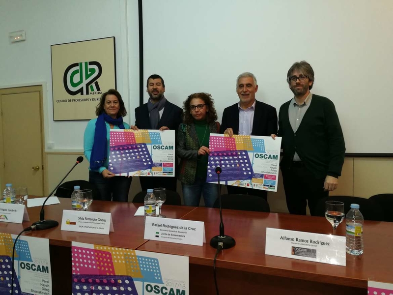 Más de mil alumnos de 24 colegios participan en un programa de la OSCAM que vincula la orquesta sinfónica con el aula de música de primaria