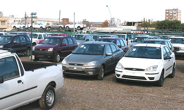 La venta de coches usados en Extremadura crece un 3,8 por ciento en enero, hasta las 3.499 unidades