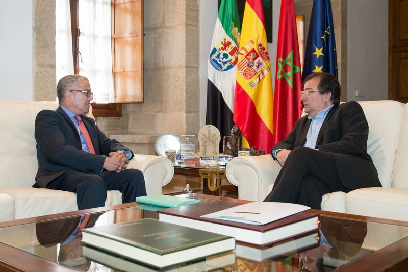 El cónsul general del Reino de Marruecos visita Extremadura