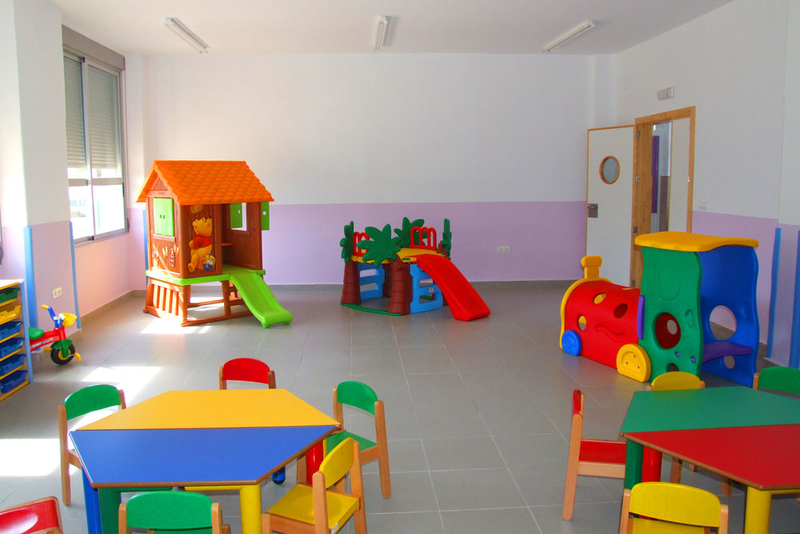 La Junta concede casi 2,7 millones de euros en ayudas a 172 ayuntamientos para financiar centros de educación infantil