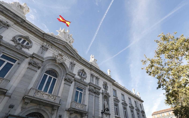 La Unión de Consumidores de Extremadura muestra su sorpresa y recomienda deben esperar a que Europa se pronuncie antes de demandar a su entidad