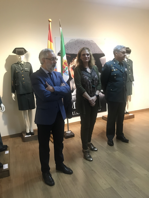 García Seco hace un especial reconocimiento a todas las mujeres que forman parte de la Guardia Civil