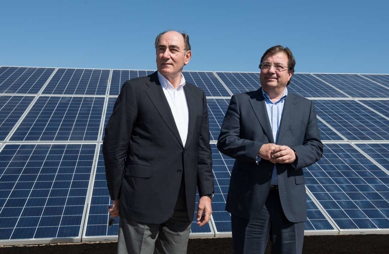 Vara aboga por que el futuro de Extremadura esté ligado a las energías limpias y transformadoras