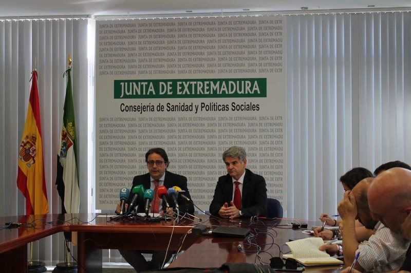 El 64 por ciento de los médicos que terminan su residencia en Extremadura trabajarán en el SES