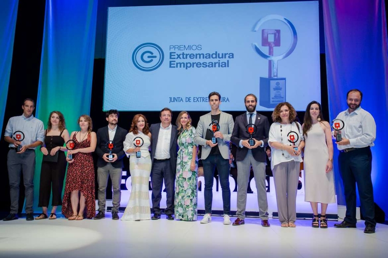 La I edición de los Premios Extremadura Empresarial reconoce a 8 empresas y emprendedores con premios de hasta 15.000 euros