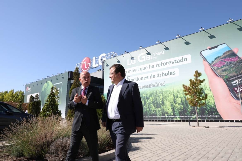 Vara visita la casa sostenible y autosuficiente de la empresa LG