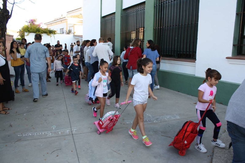 Comienza con absoluta normalidad el curso para los primeros 133.300 escolares que retoman las clases