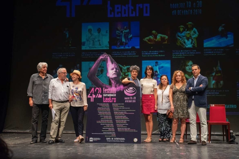 La secretaria general de Cultura presenta la 42 edición de un Festival Internacional de Teatro ''innovador y de calidad''
