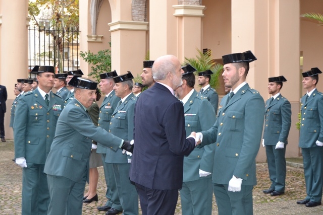 Félix Azón visita diferentes unidades de la Guardia Civil en Extremadura