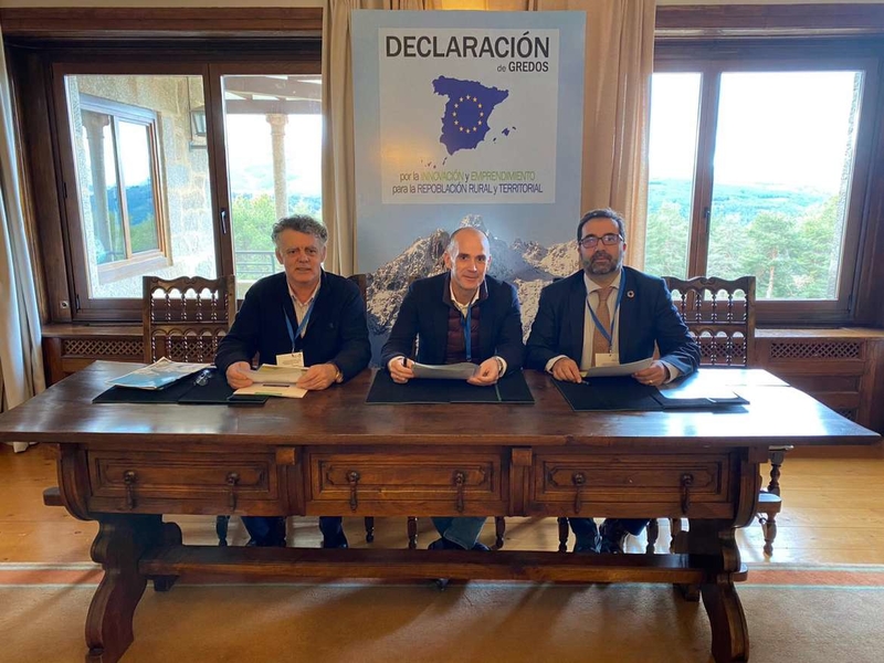 La Junta rubrica en Ávila el Pacto por la Innovación y el Emprendimiento para la Repoblación Rural y Territorial