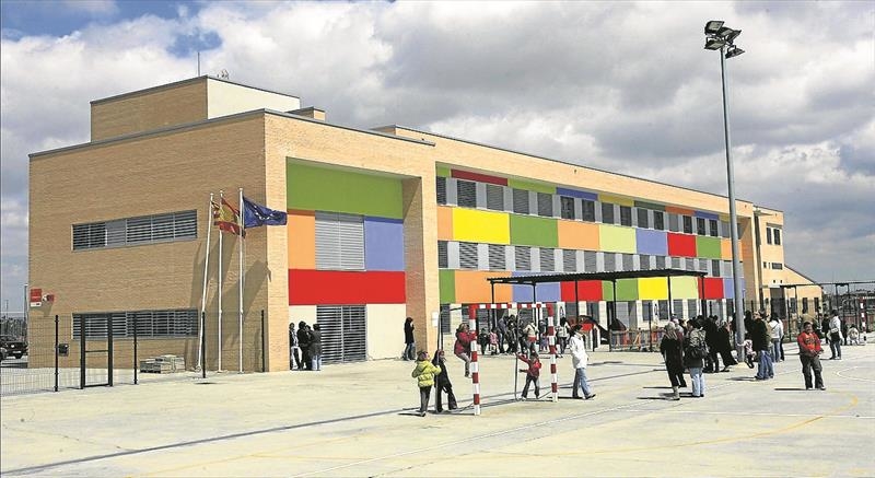 En Extremadura no se cerrarán los centros educativos porque ''no se dan las circunstancias epidemiológicas suficientes''