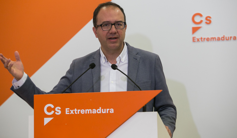 Cs Extremadura exige que ''todos'' los recursos de la Junta se destinen a sanitarios y empresas