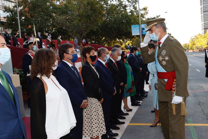 Fernández Vara asiste en Madrid a los actos conmemorativos del 12 de octubre