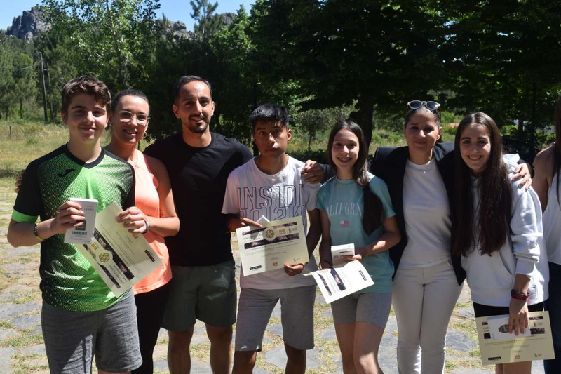 Gil Rosiña entrega los premios del concurso Culturas a alumnos de Malpartida de Plasencia y Oliva de la Frontera 