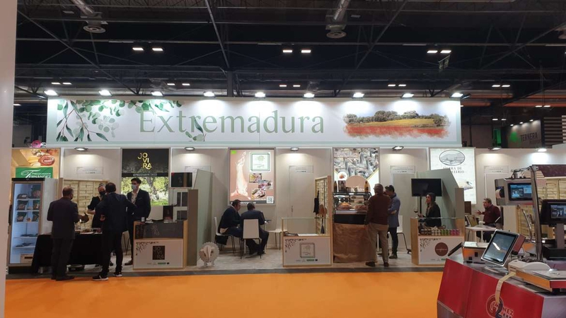 Abierta la convocatoria de ayudas para las ferias Fruit Logstica Berln y Meat Attraction 2023