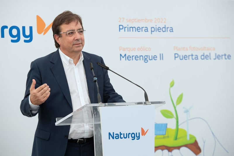 El presidente de la Junta subraya que Extremadura es ''hoy vanguardia en España'' en el desarrollo de energía renovable