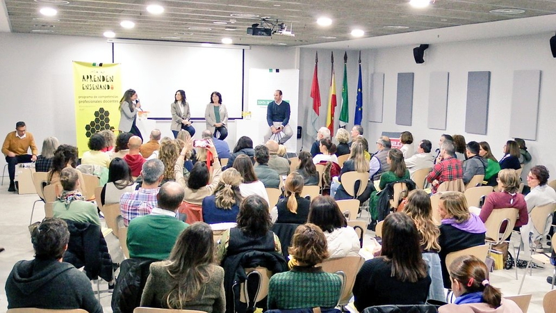 El Plan Regional de Formación Permanente del Profesorado desarrollará más de 2.300 acciones este curso escolar