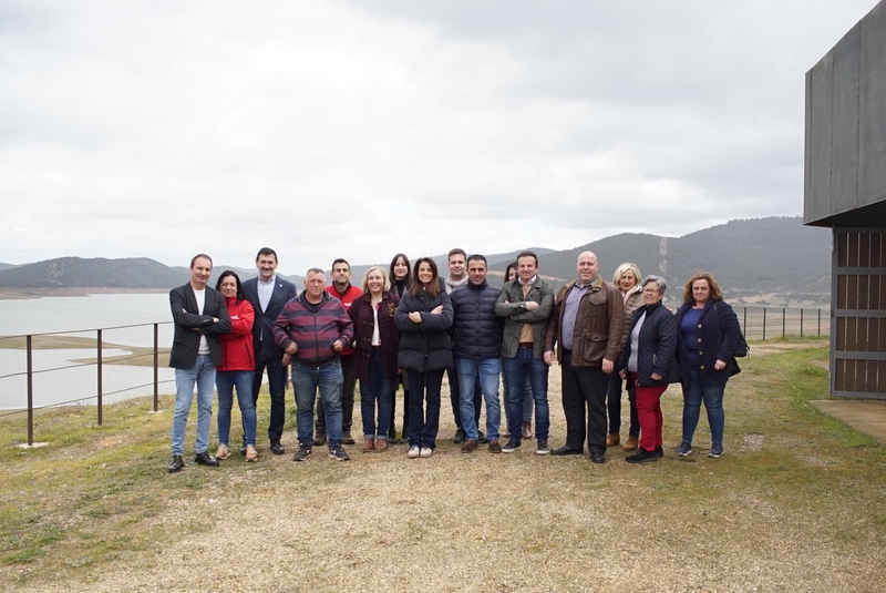 La consejera Nuria Flores visita el Complejo Turstico del Cjara, remodelado por la Junta de Extremadura para su puesta en servicio