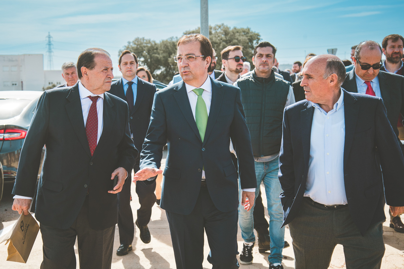 El presidente de la Junta afirma que Extremadura será un referente industrial en nuestro país