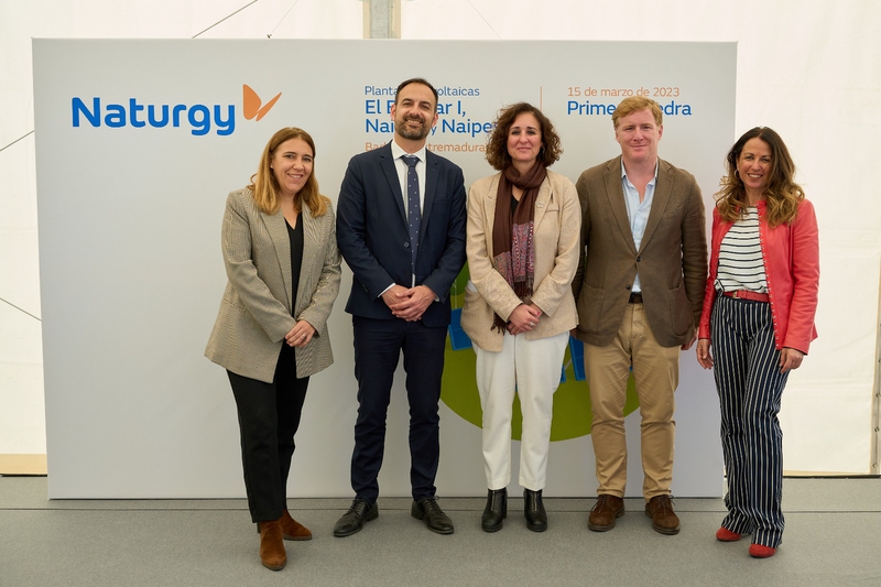 Olga Garca asegura que los proyectos fotovoltaicos generan riqueza colectiva y son un potente factor de industrializacin
