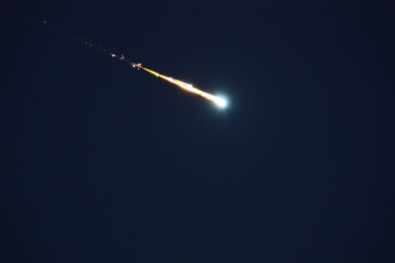 Un bólido ilumina el cielo de España y Portugal en la madrugada del domingo y es avistado desde Extremadura