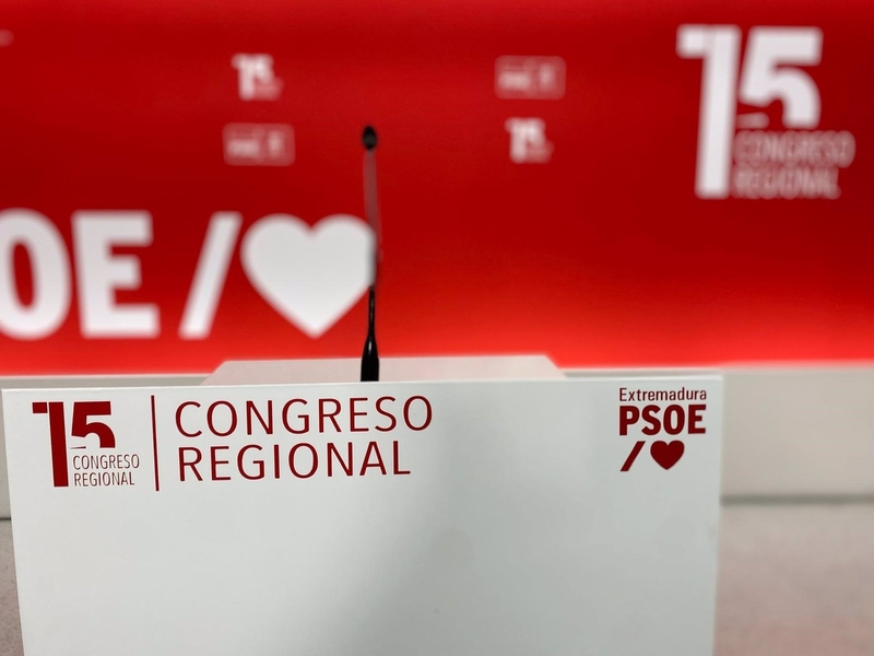Gallardo y Gutiérrez se enfrentan este sábado a las primarias de PSOE extremeño, en las que podrán votar 9.232 militante