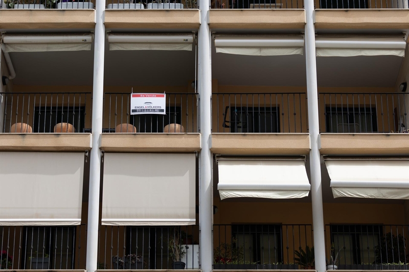 Comprar una vivienda en Badajoz exige todos los ingresos familiares de 3,9 años y en Cáceres de 3,6 años,según idealista