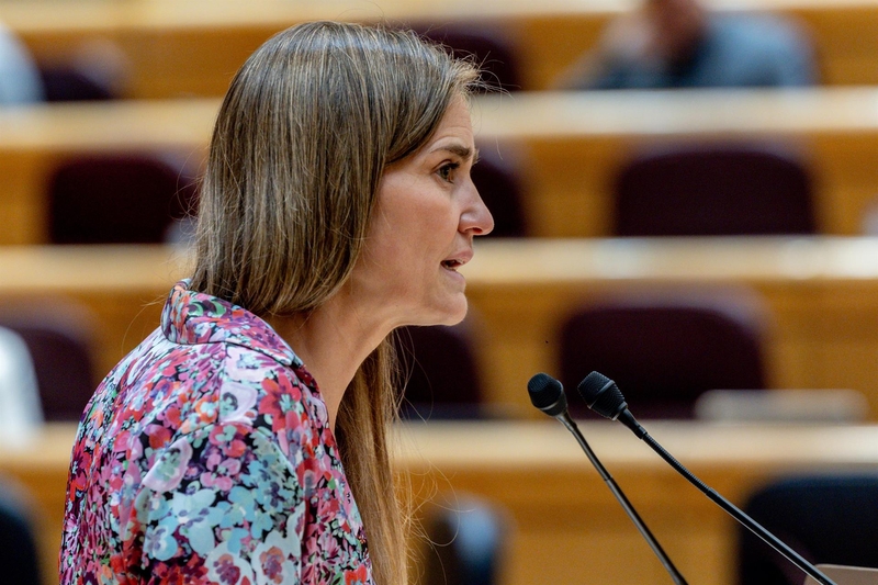 Aagesen pide no mezclar 'debates' del apagón y del cierre nuclear y PP insiste en prolongar la vida de las centrales