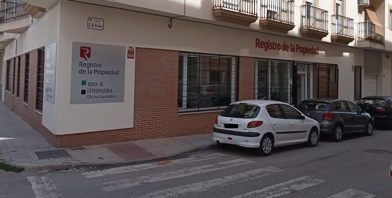 Las compraventas de vivienda crecen un 25,9% en julio en Extremadura y las hipotecas suben un 8,9%, según registradores