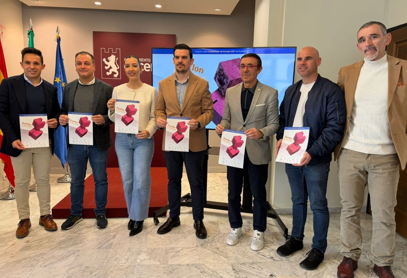 La Junta impulsa el Campeonato de España de Duatlón Élite y Paratriatlón 2026 que reunirá en Cáceres a 1.200 atletas