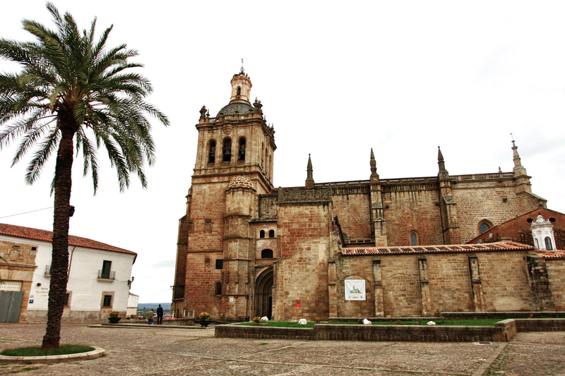 Coria celebra el Día de las Catedrales