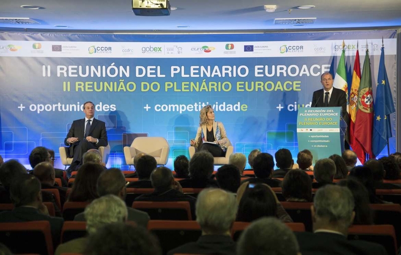 Monago anuncia que Portugal formará parte de la estrategia logística extremeña